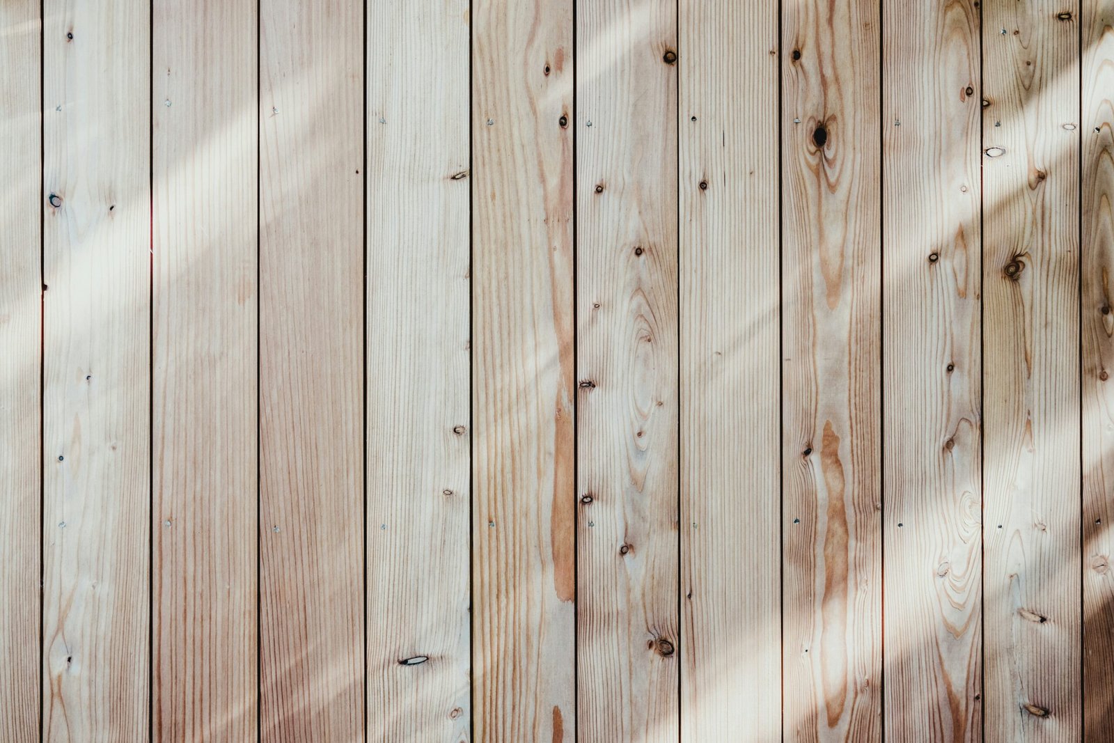 Understanding Fence Panels: The Key to Choosing Wood Fences for Your Home